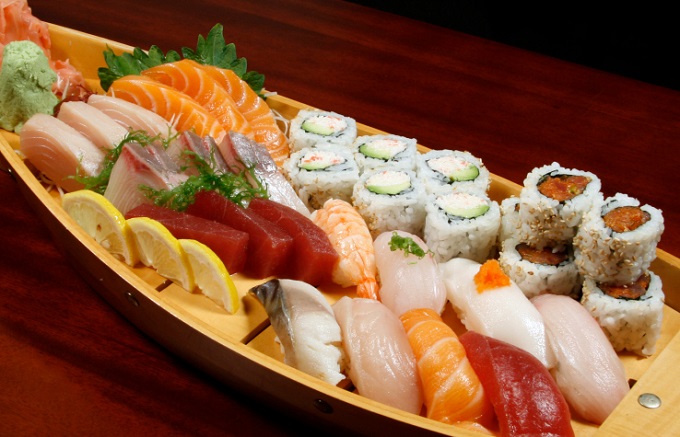 Tips Traveling Hemat ke Jepang - Sushi, Jepang